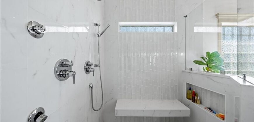 8085 NW Elizabeth Ann N/A, Parkville, MO 64152