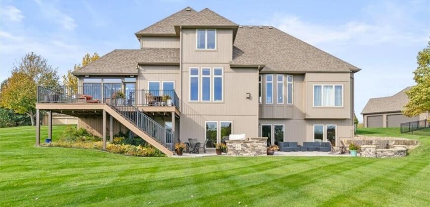 8085 NW Elizabeth Ann N/A, Parkville, MO 64152