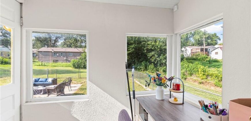 1004 Hickory Street, Excelsior Springs, MO 64024