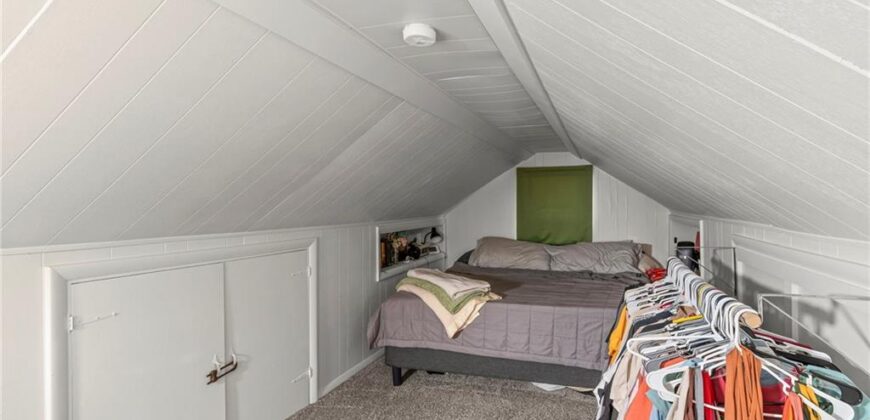 1004 Hickory Street, Excelsior Springs, MO 64024