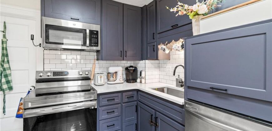 1004 Hickory Street, Excelsior Springs, MO 64024