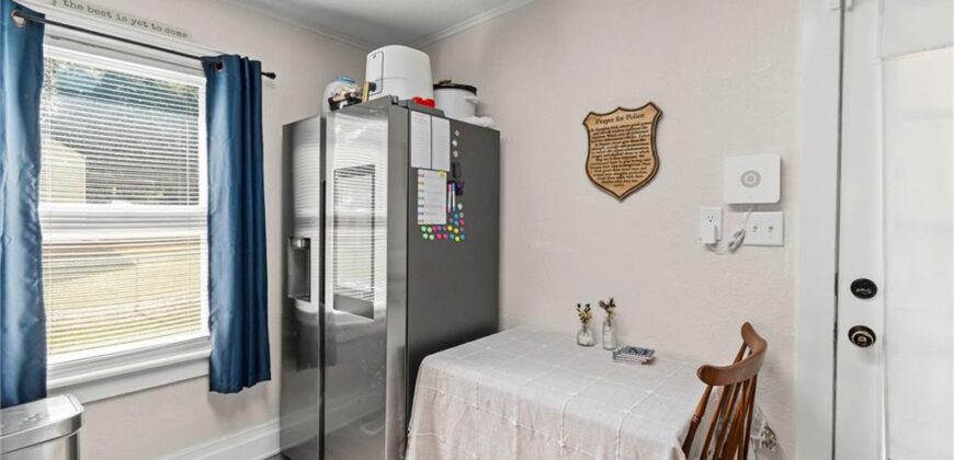 1004 Hickory Street, Excelsior Springs, MO 64024