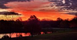 8801 N Farley Avenue, Kansas City, MO 64157