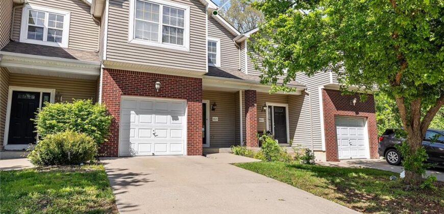 8820 Timber Creek Lane, Pleasant Valley, MO 64068