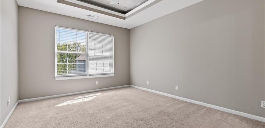 8820 Timber Creek Lane, Pleasant Valley, MO 64068