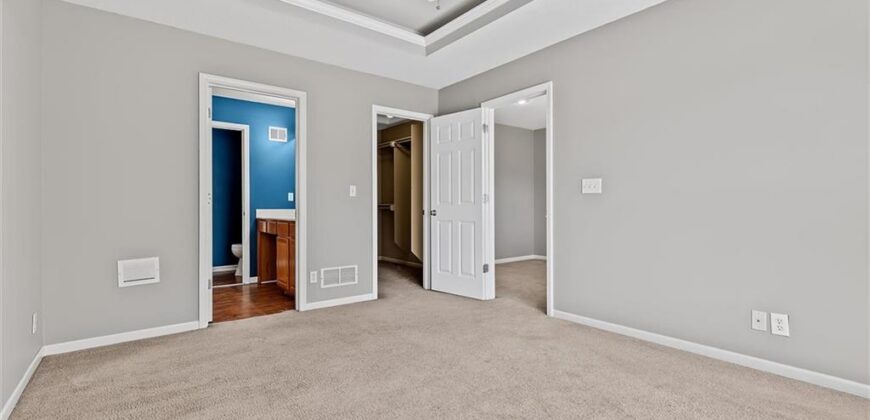 8820 Timber Creek Lane, Pleasant Valley, MO 64068