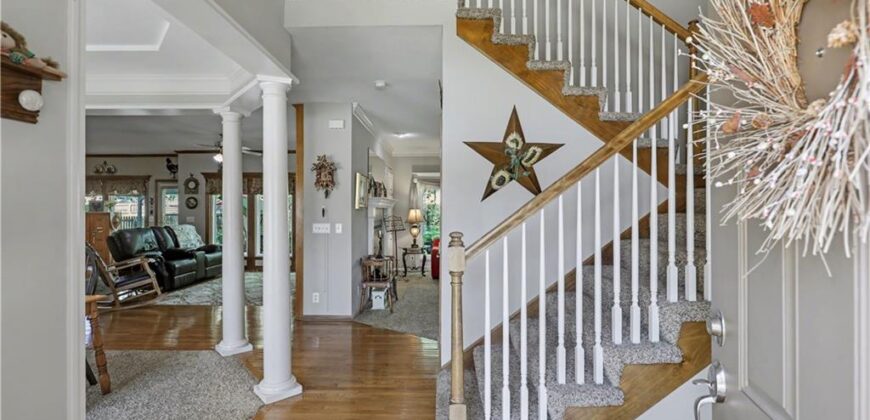 1830 Parkside Drive, Liberty, MO 64068