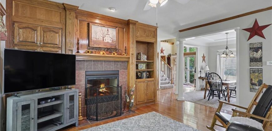 1830 Parkside Drive, Liberty, MO 64068