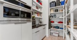 7300 NW Pampas Lane, Parkville, MO 64152