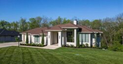 7300 NW Pampas Lane, Parkville, MO 64152