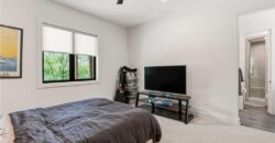 7300 NW Pampas Lane, Parkville, MO 64152