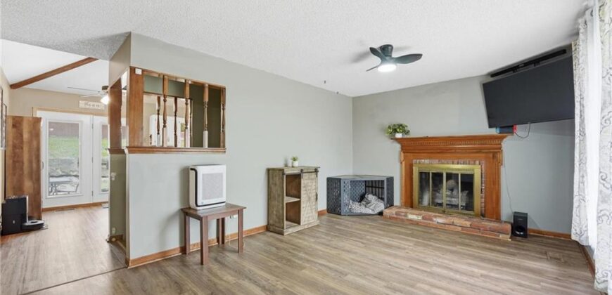 8035 N Garfield Avenue, Kansas City, MO 64118