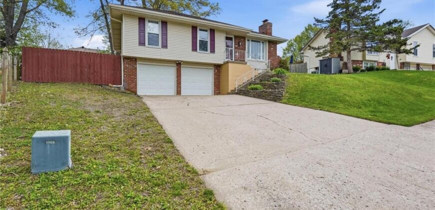 8035 N Garfield Avenue, Kansas City, MO 64118