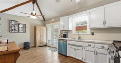 8035 N Garfield Avenue, Kansas City, MO 64118