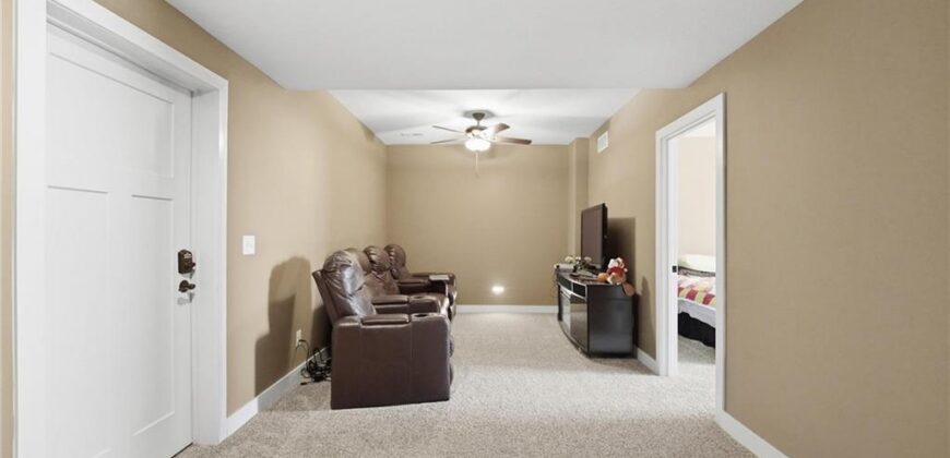 10509 N Hedges Avenue, Kansas City, MO 64157