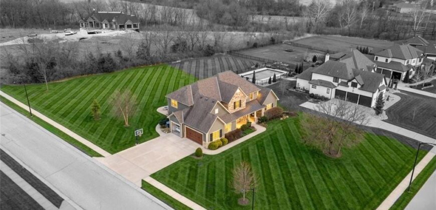 10509 N Hedges Avenue, Kansas City, MO 64157
