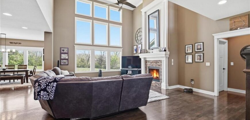 10509 N Hedges Avenue, Kansas City, MO 64157