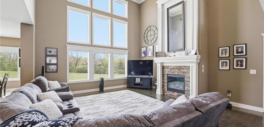 10509 N Hedges Avenue, Kansas City, MO 64157