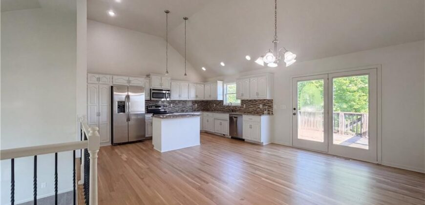 1105 Fox Run Trail, Platte City, MO 64079