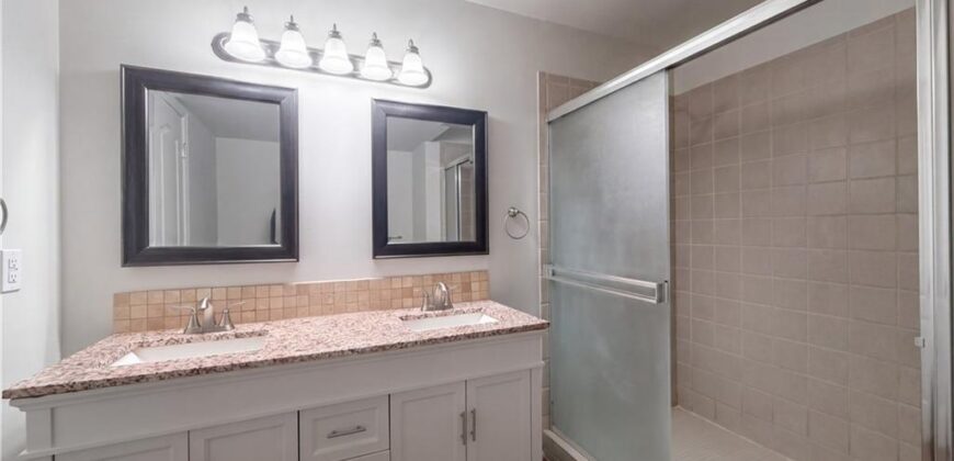 1105 Fox Run Trail, Platte City, MO 64079