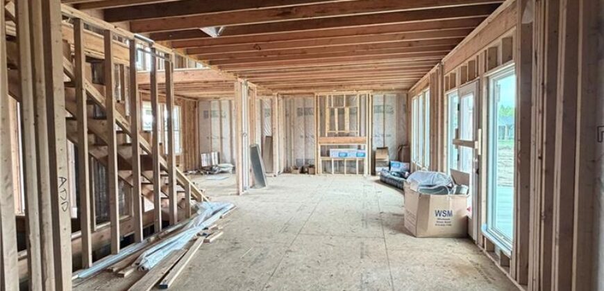 2340 Foxtail Drive, Kearney, MO 64060