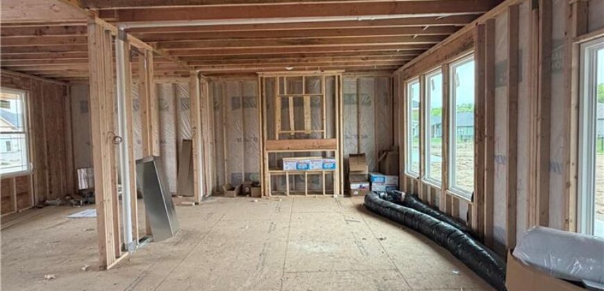 2340 Foxtail Drive, Kearney, MO 64060