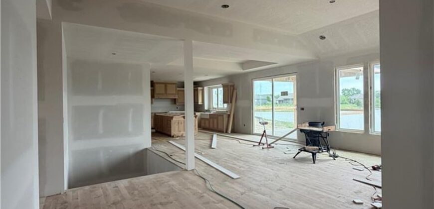 2351 Foxtail Drive, Kearney, MO 64060