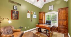 8829 N Glenwood Avenue, Kansas City, MO 64157