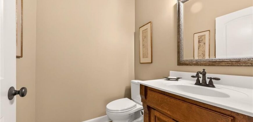8829 N Glenwood Avenue, Kansas City, MO 64157