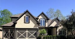 8829 N Glenwood Avenue, Kansas City, MO 64157