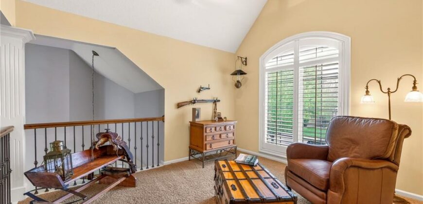 8829 N Glenwood Avenue, Kansas City, MO 64157