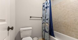 8829 N Glenwood Avenue, Kansas City, MO 64157