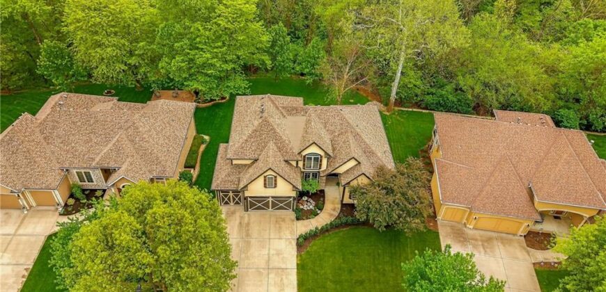 8829 N Glenwood Avenue, Kansas City, MO 64157