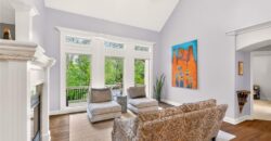 8829 N Glenwood Avenue, Kansas City, MO 64157
