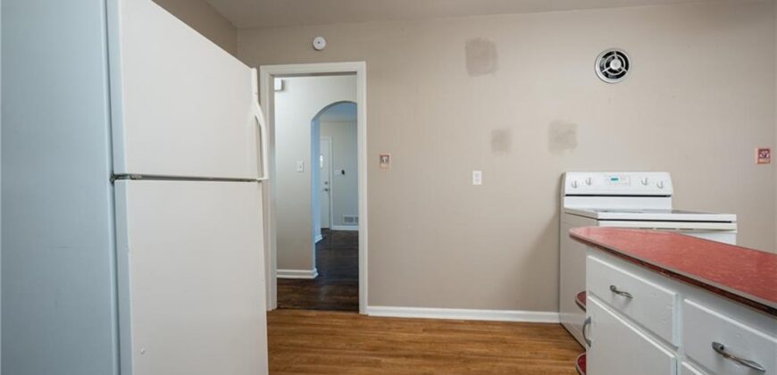 111 WALLER Avenue, Excelsior Springs, MO 64024