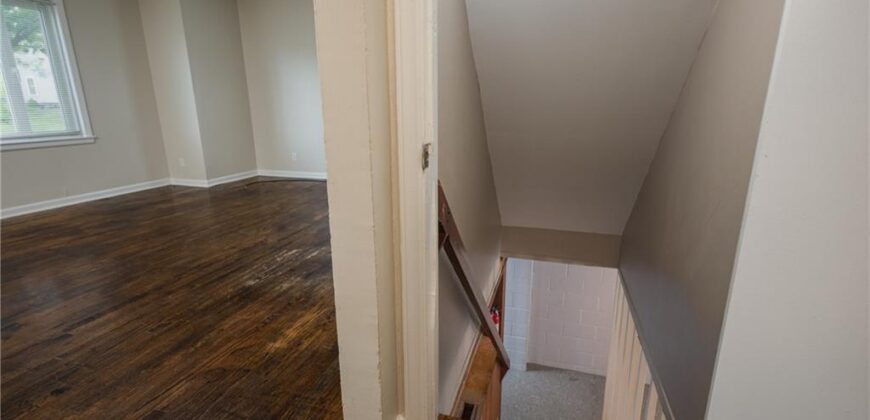111 WALLER Avenue, Excelsior Springs, MO 64024