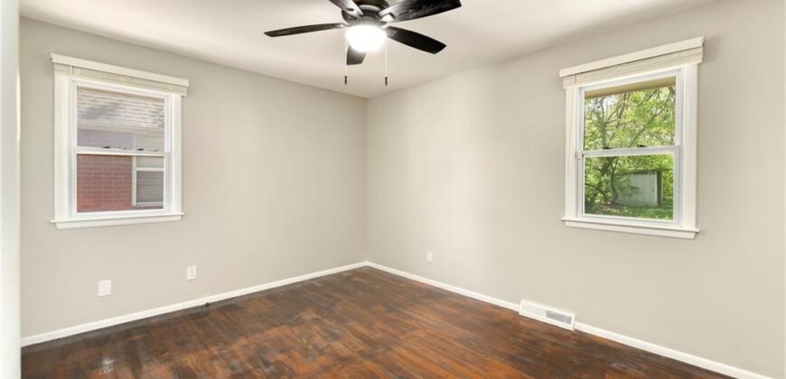 8746 N Troost Avenue, Kansas City, MO 64155