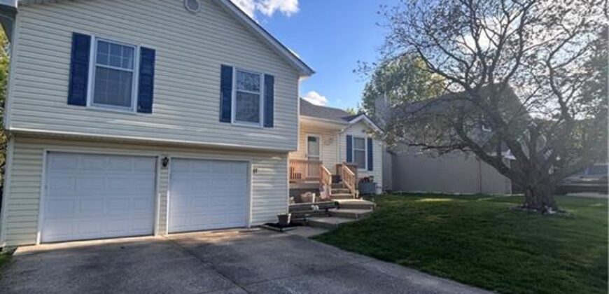 17 NW 102nd Terrace, Kansas City, MO 64155