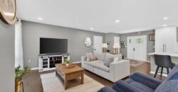 7810 NW Bluegrass Drive, Parkville, MO 64152