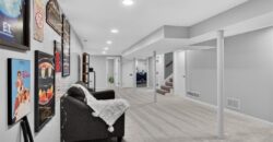 7810 NW Bluegrass Drive, Parkville, MO 64152