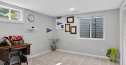 7810 NW Bluegrass Drive, Parkville, MO 64152