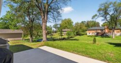 7810 NW Bluegrass Drive, Parkville, MO 64152