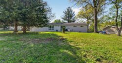 7810 NW Bluegrass Drive, Parkville, MO 64152