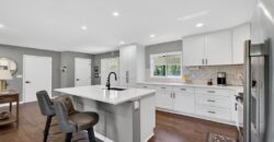 7810 NW Bluegrass Drive, Parkville, MO 64152