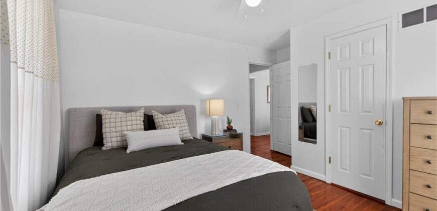 2800 Russell Road, Kansas City, MO 64117