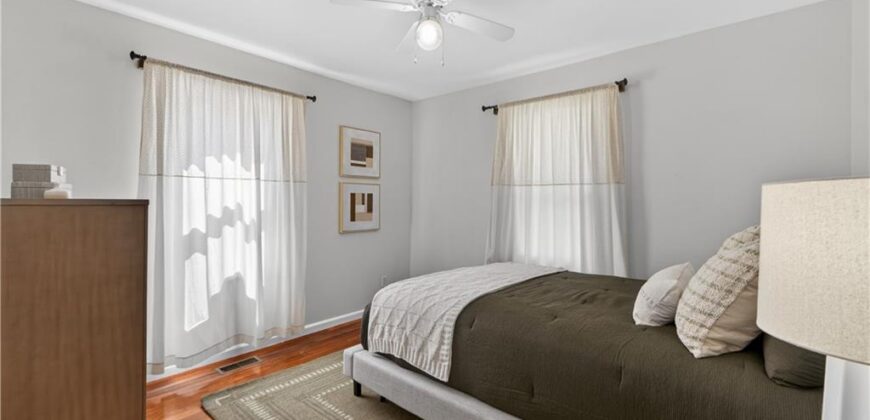 2800 Russell Road, Kansas City, MO 64117