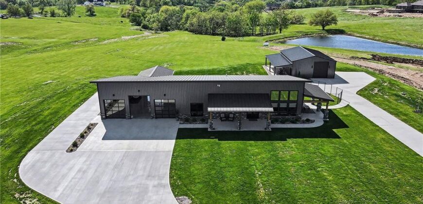 14650 Mount Olivet Road, Smithville, MO 64089