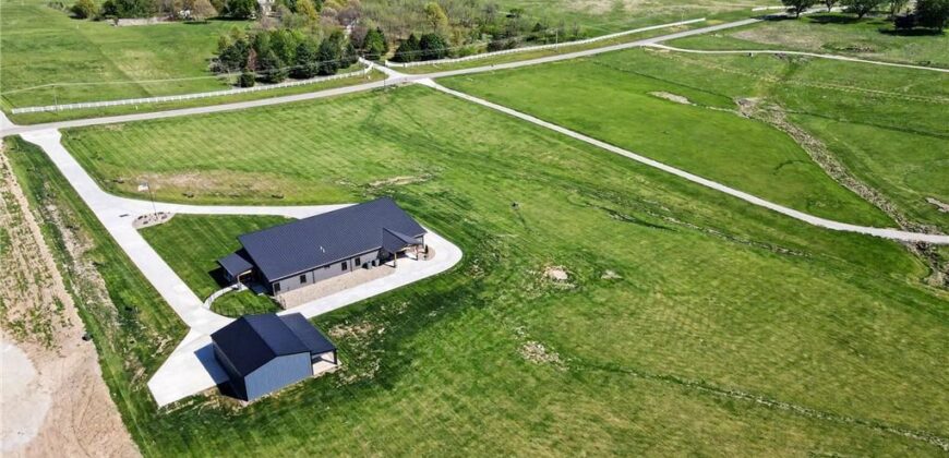 14650 Mount Olivet Road, Smithville, MO 64089