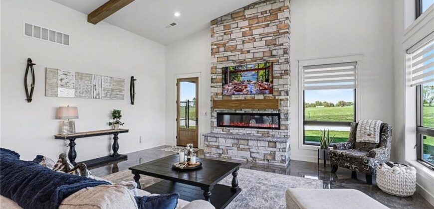 14650 Mount Olivet Road, Smithville, MO 64089