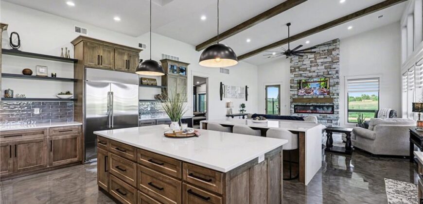 14650 Mount Olivet Road, Smithville, MO 64089